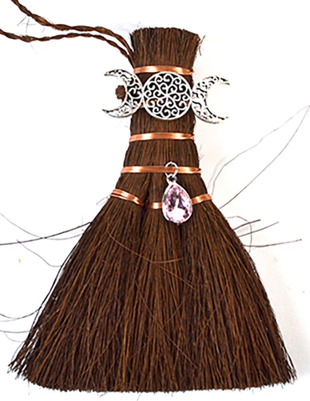 6" Triple Moon broom (image for) 6" Triple Moon broom